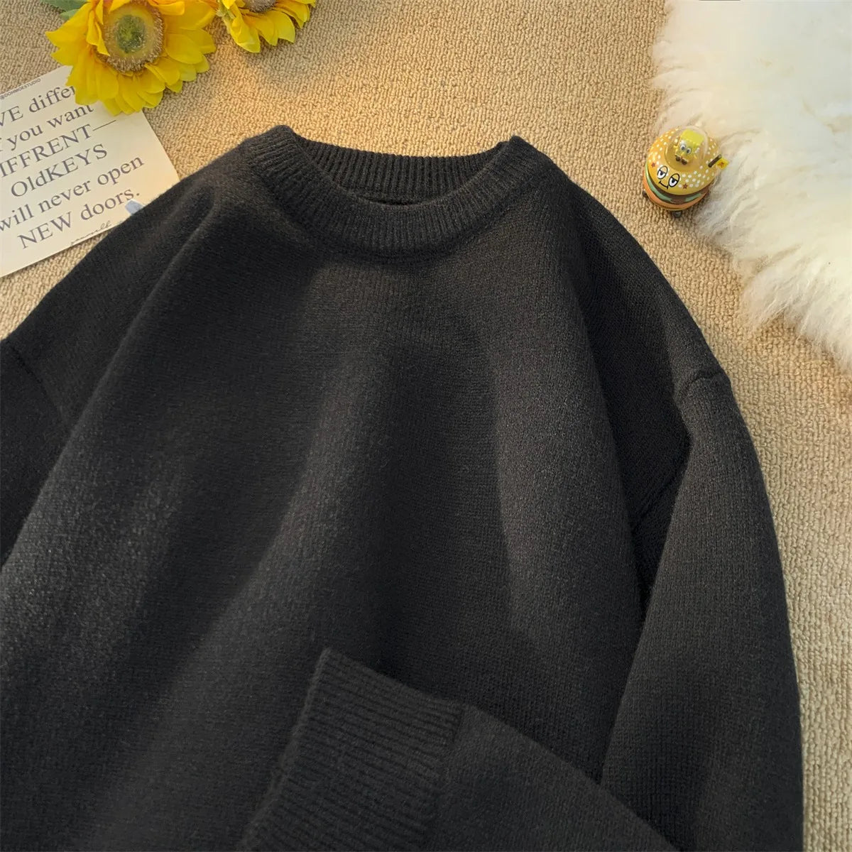 Men’s Loose Retro Knit Sweater, Simple Thick Winter Layering Pullover